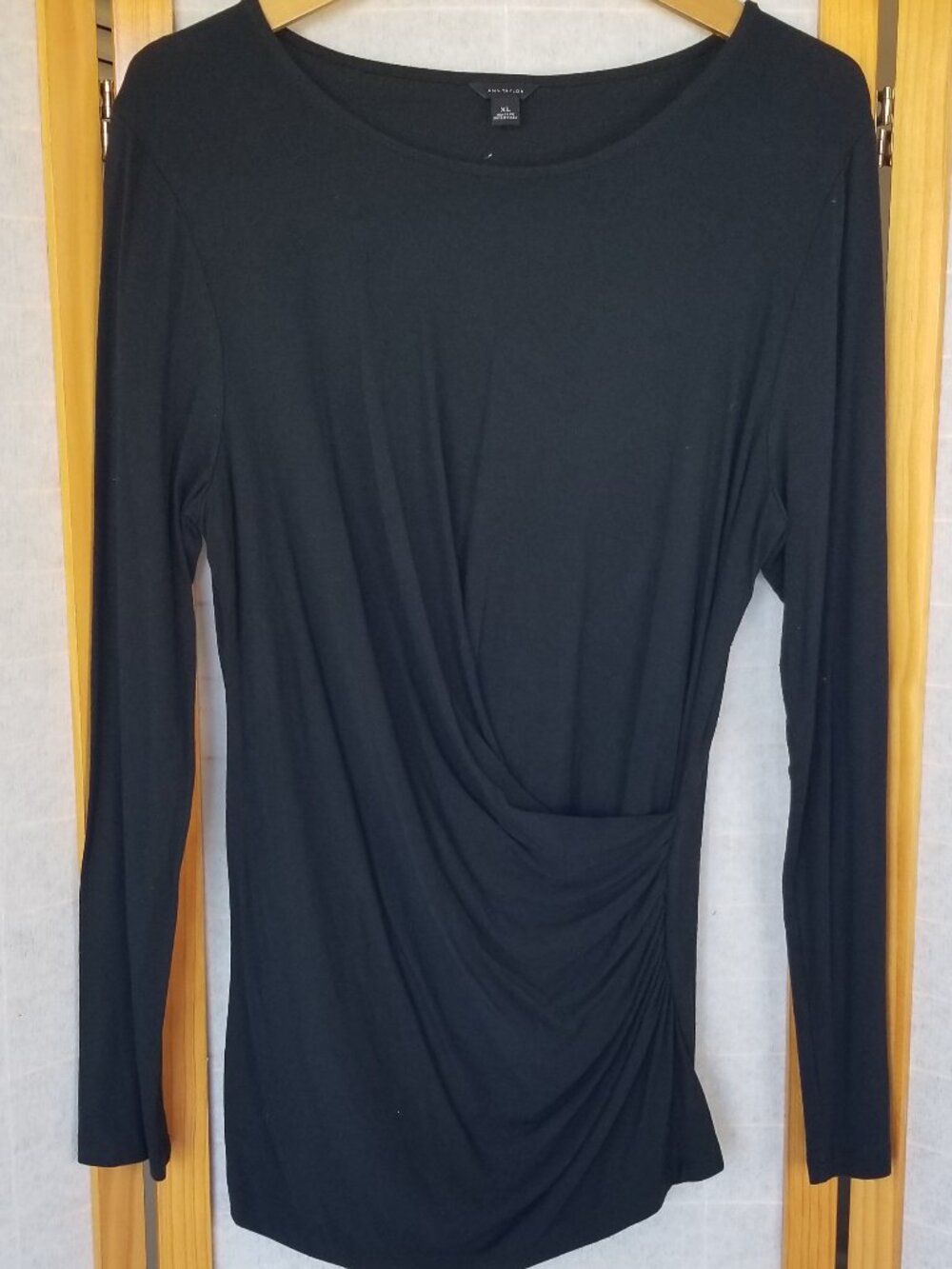 Ann Taylor Black Long Sleeve Draped Top Stretch Knit Size XL